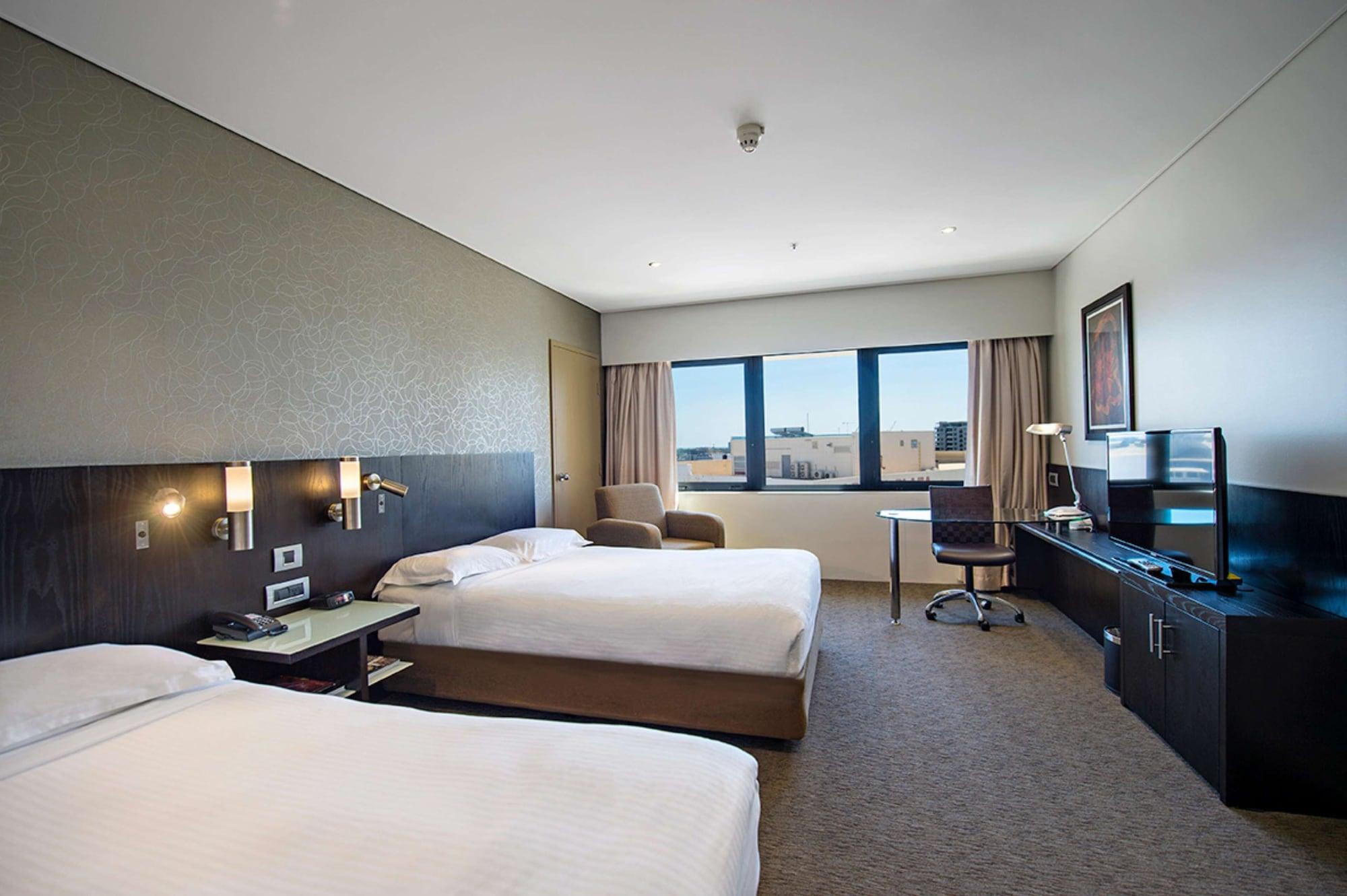 Hilton Darwin Hotel Bagian luar foto