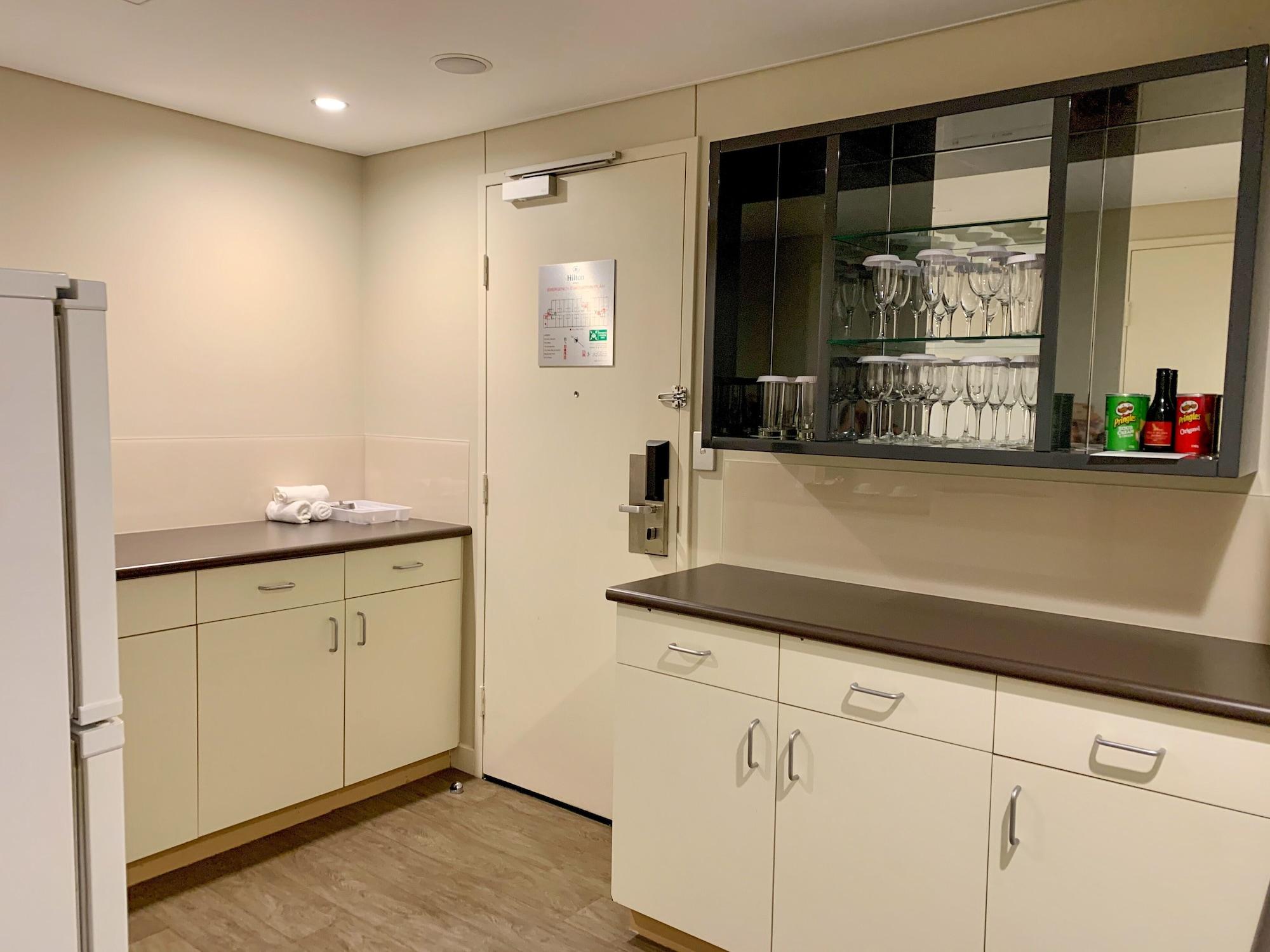 Hilton Darwin Hotel Bagian luar foto