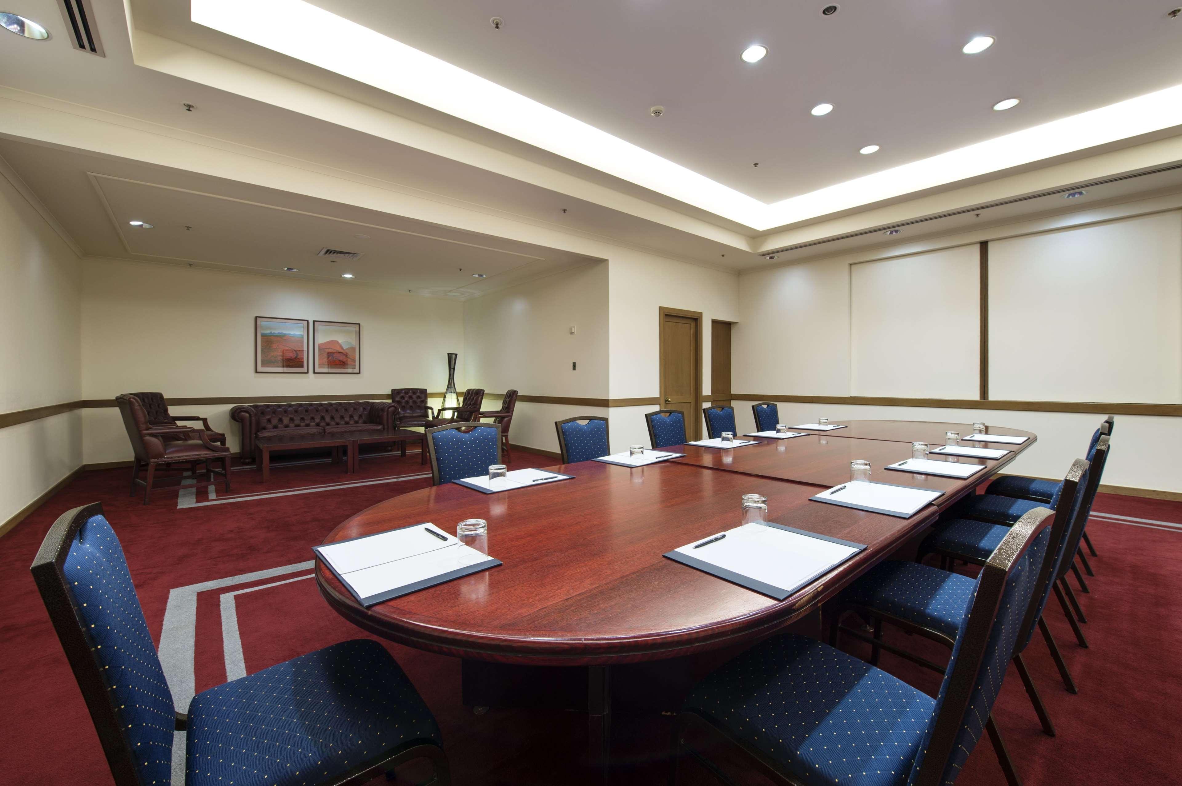 Hilton Darwin Hotel Bagian luar foto