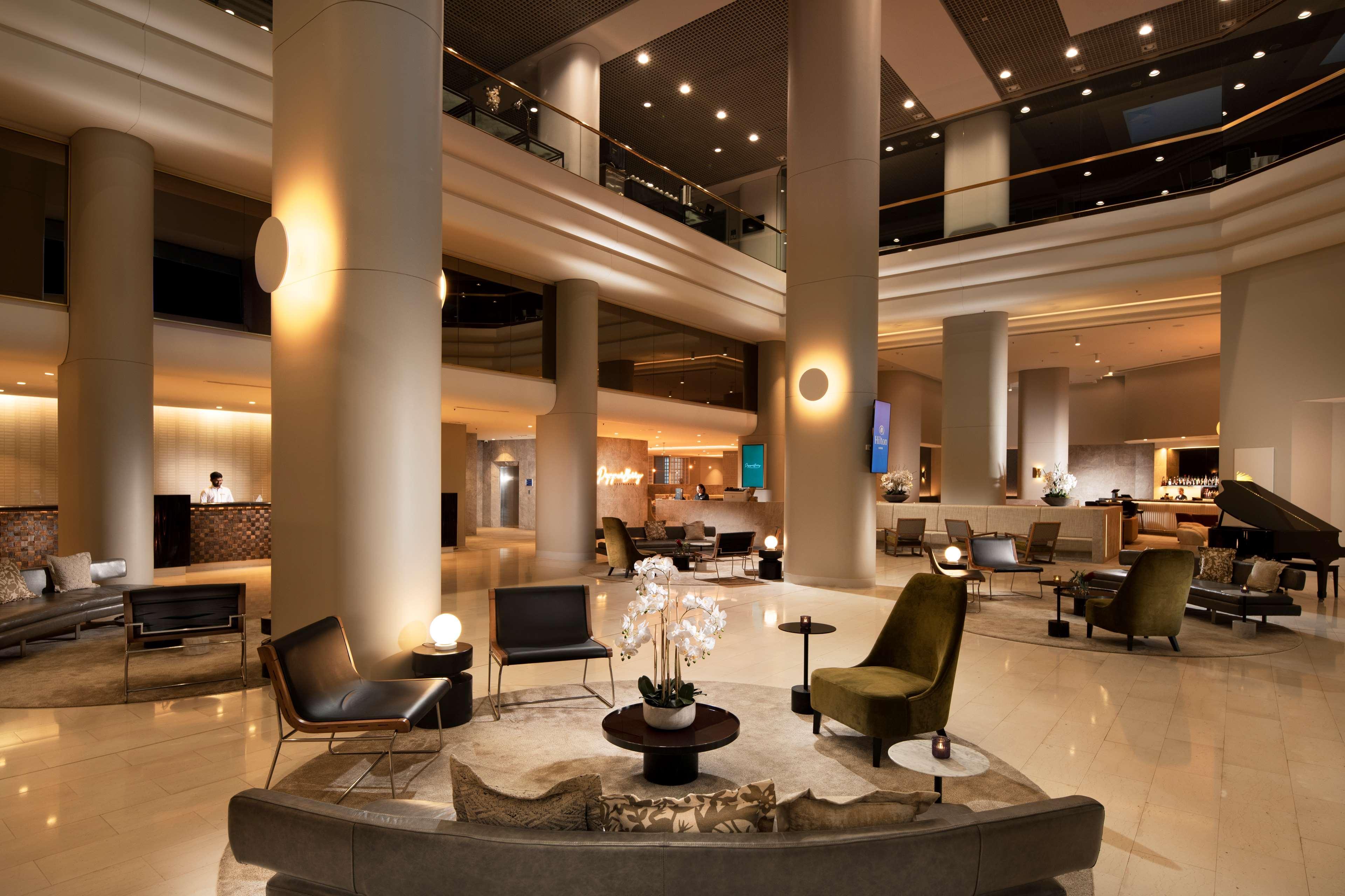 Hilton Darwin Hotel Bagian luar foto