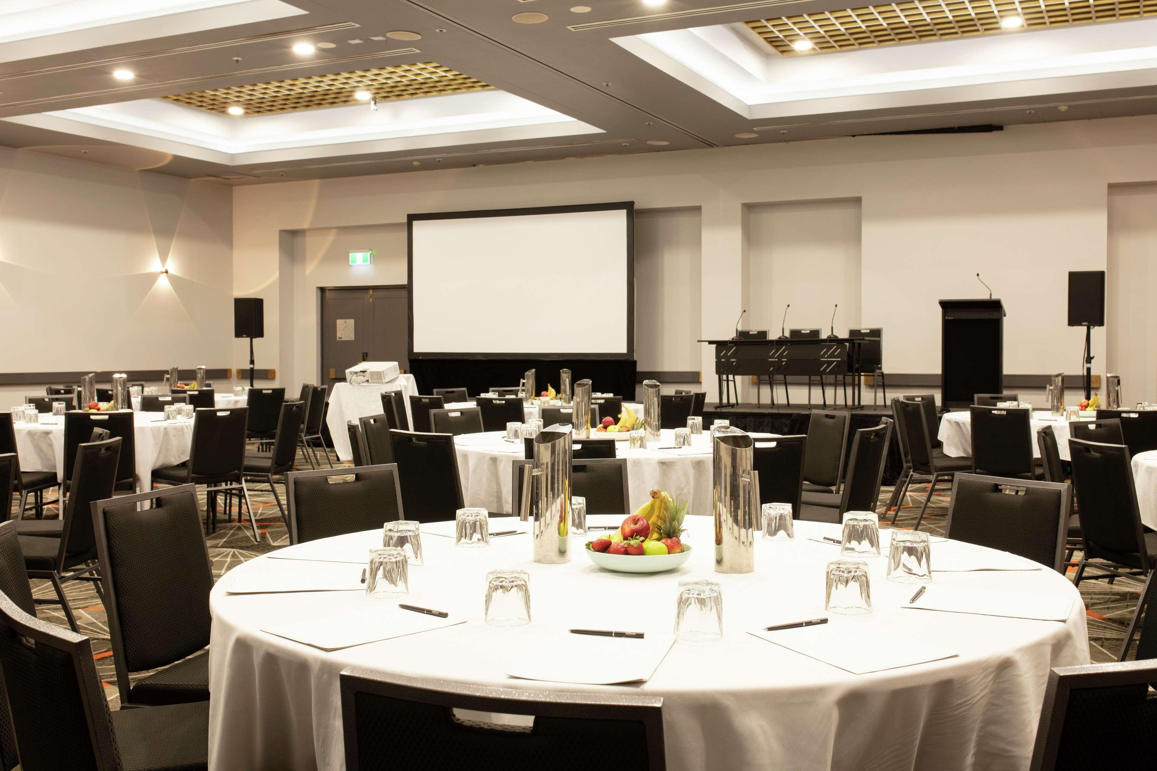 Hilton Darwin Hotel Bagian luar foto