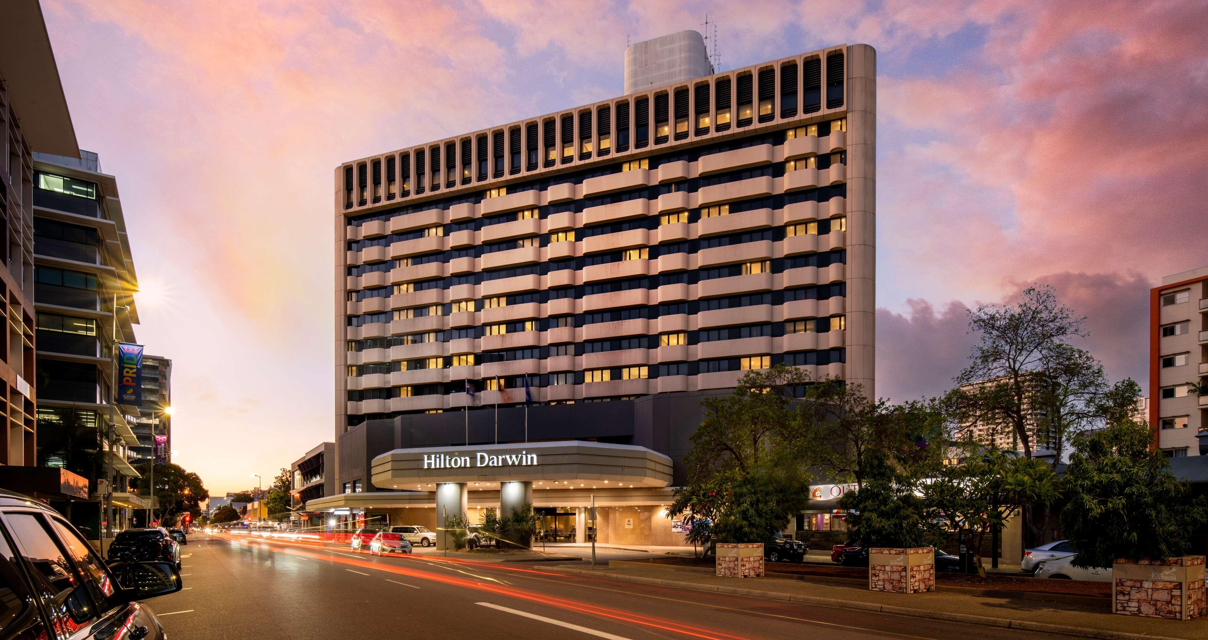 Hilton Darwin Hotel Bagian luar foto