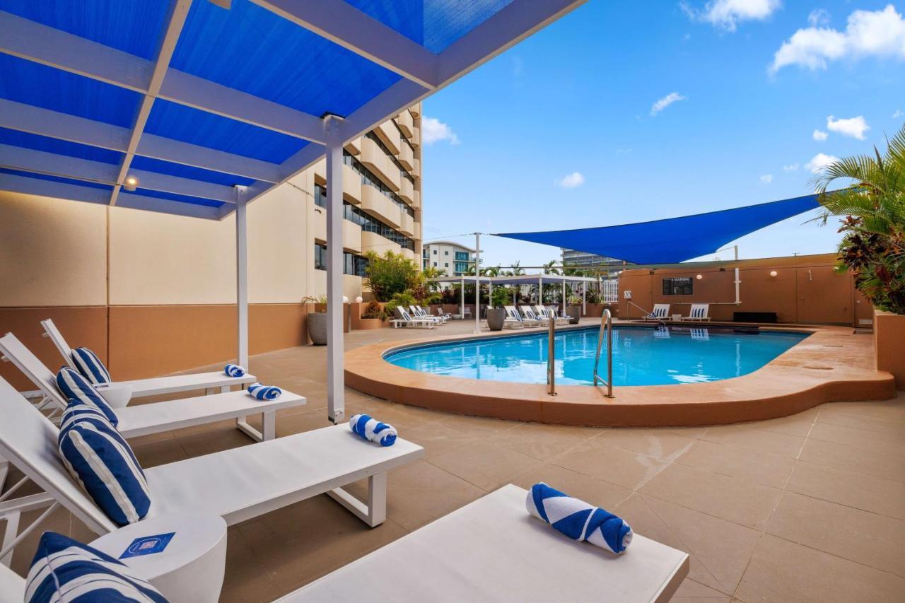 Hilton Darwin Hotel Bagian luar foto