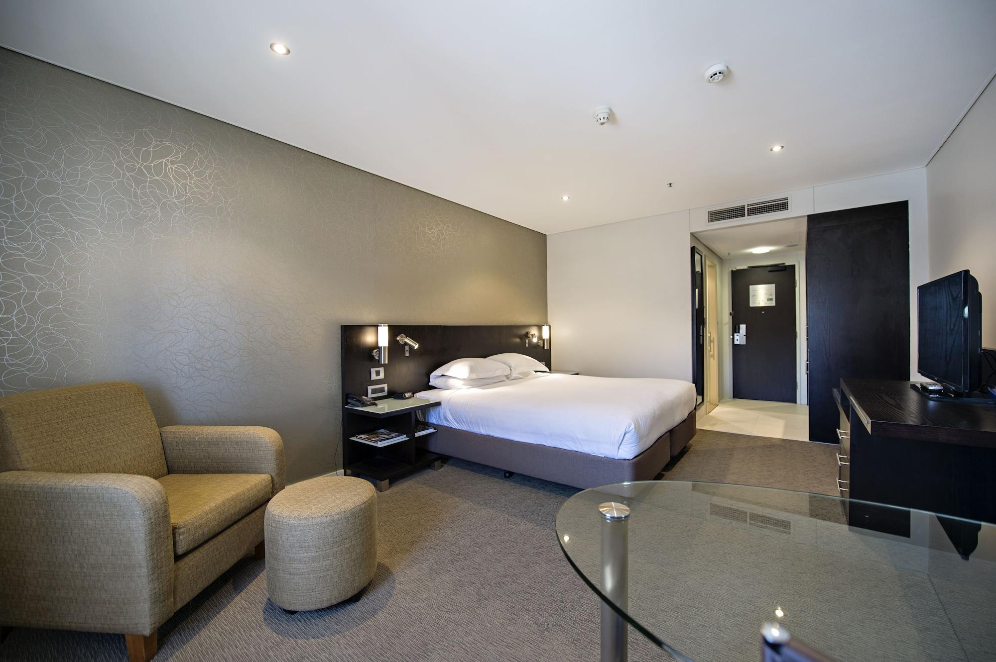 Hilton Darwin Hotel Bagian luar foto