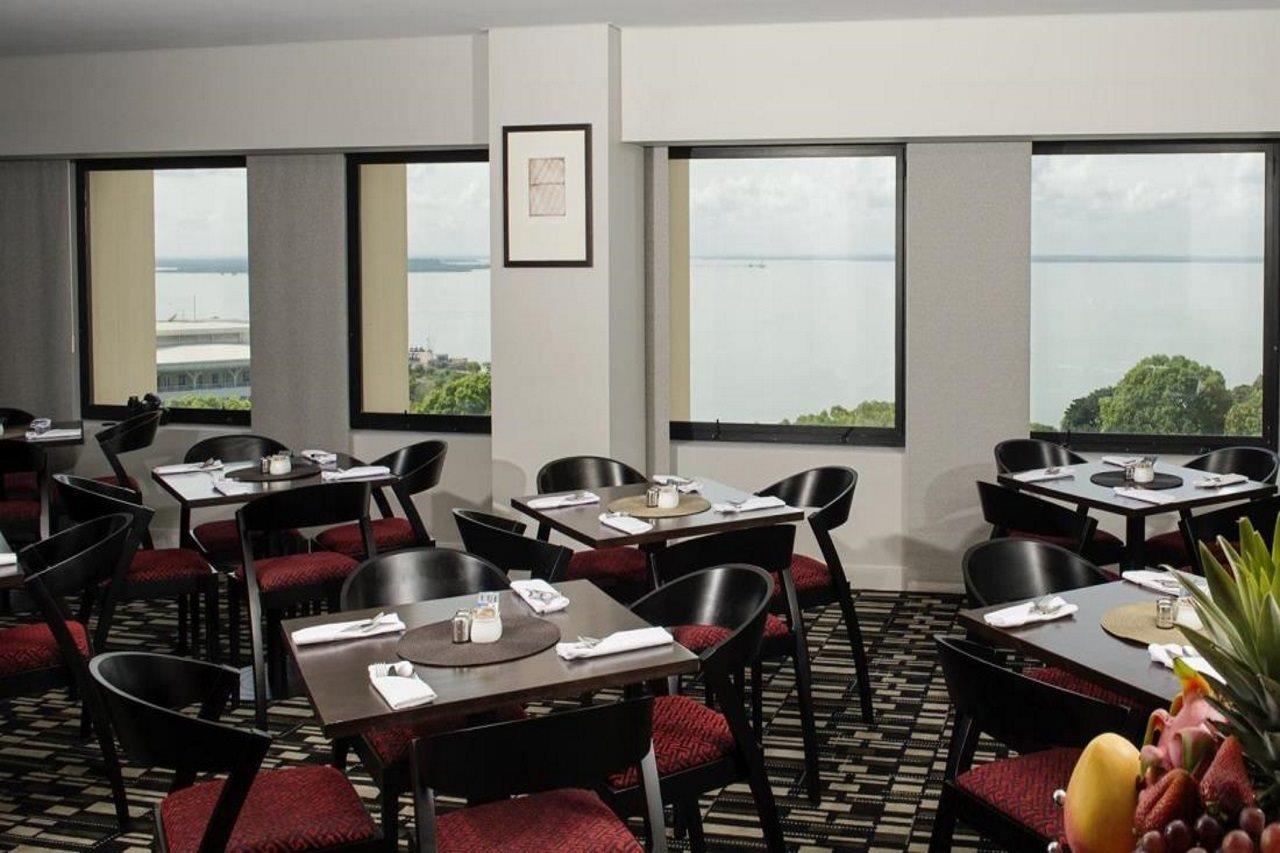 Hilton Darwin Hotel Bagian luar foto